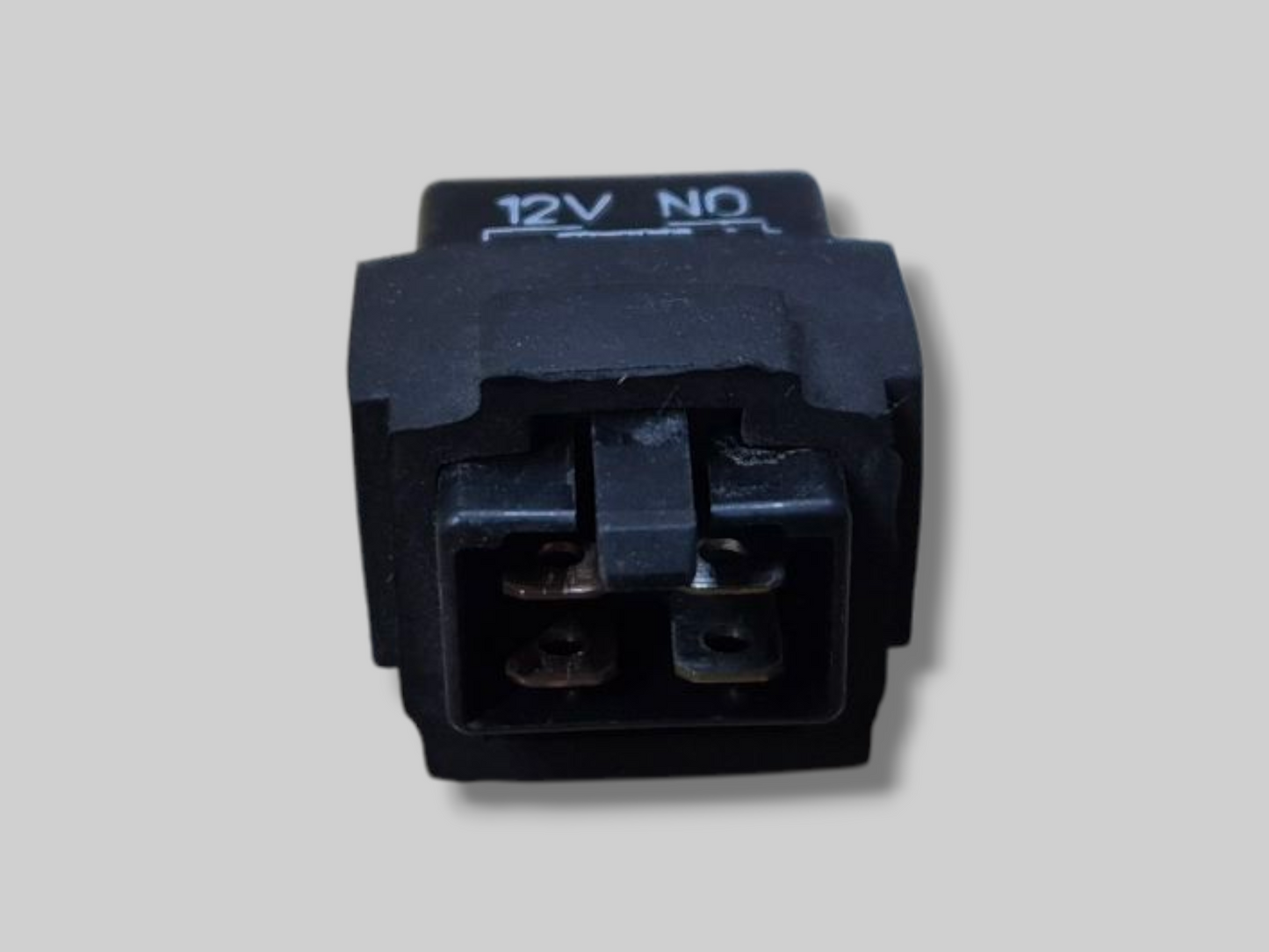 ENGINE STOP STARTER RELAY AP8224462 Aprilia RSV Mille 98-03 / Tuono 02-05 / Falco / Pegaso