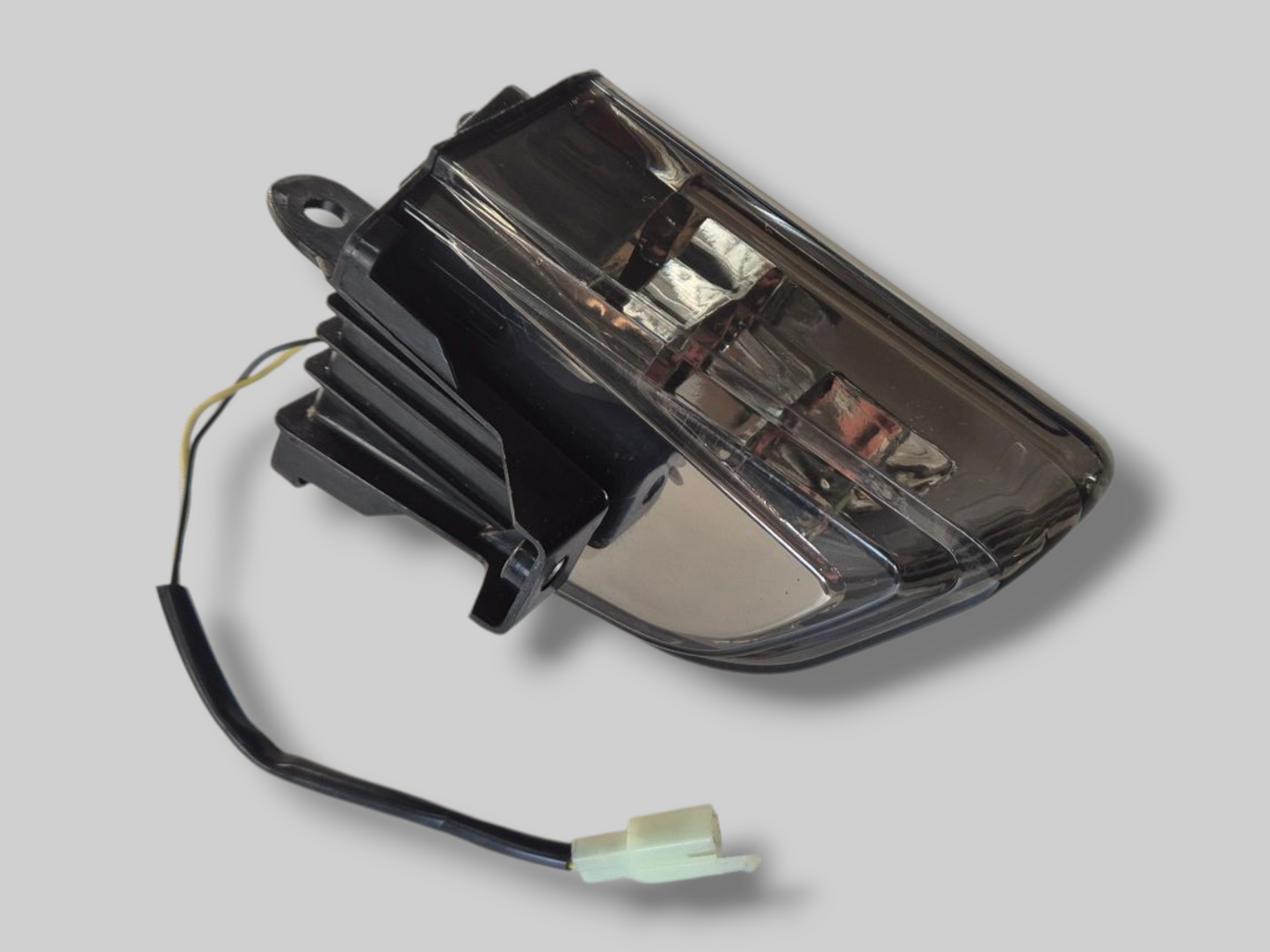 ACHTERLICHT AP8127070 Aprilia RSV Mille 2003 / Tuono 02-05