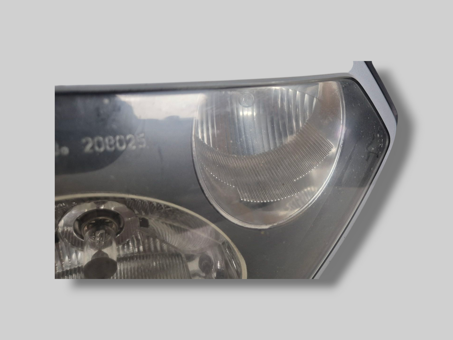 HEADLIGHT UNIT EU/USA AP8124262 Aprilia RSV Mille 1998-2000