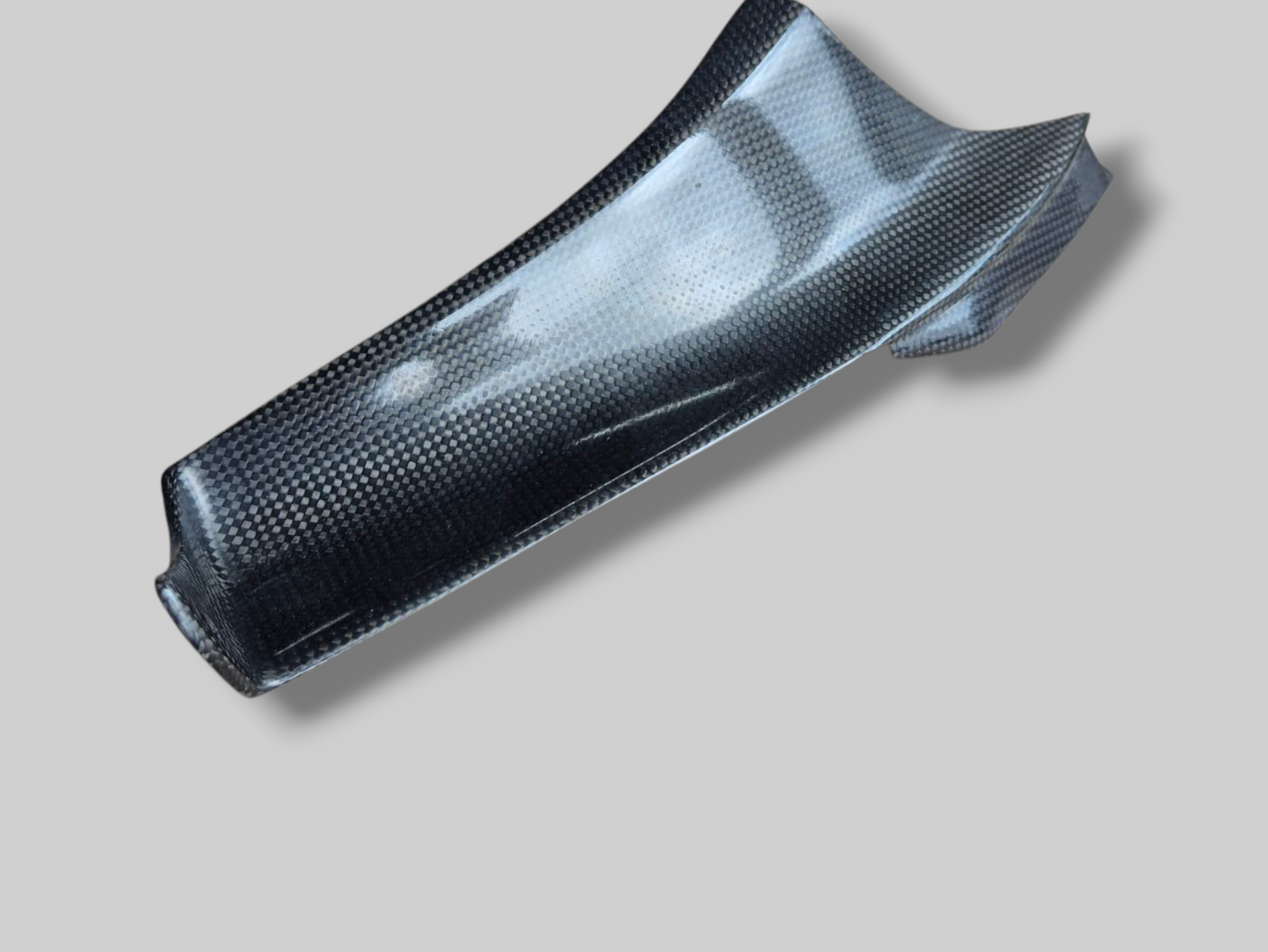 UPPER LEFT-HAND FAIRING CARBON AP8158133 Aprilia RSV1000R 04-10