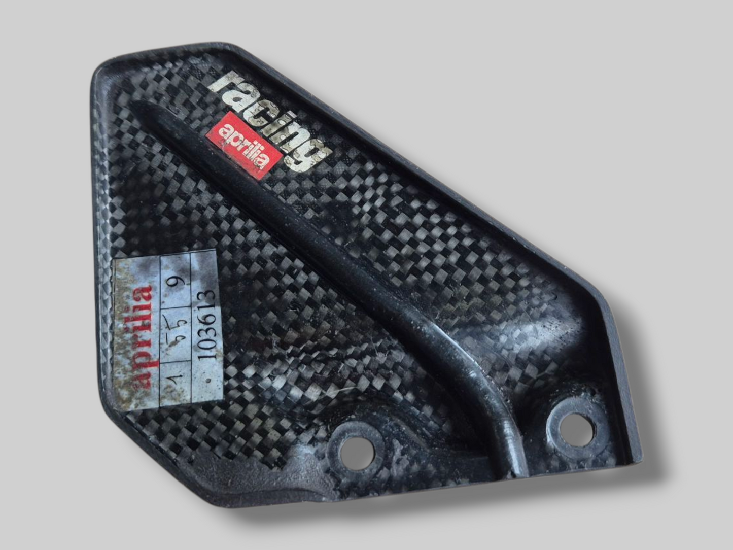 LEFT-HAND CARBON HEELPLATE AP8791053 Aprilia RSV Mille 98-03 / Tuono 02-05 / RSV1000R 04-10