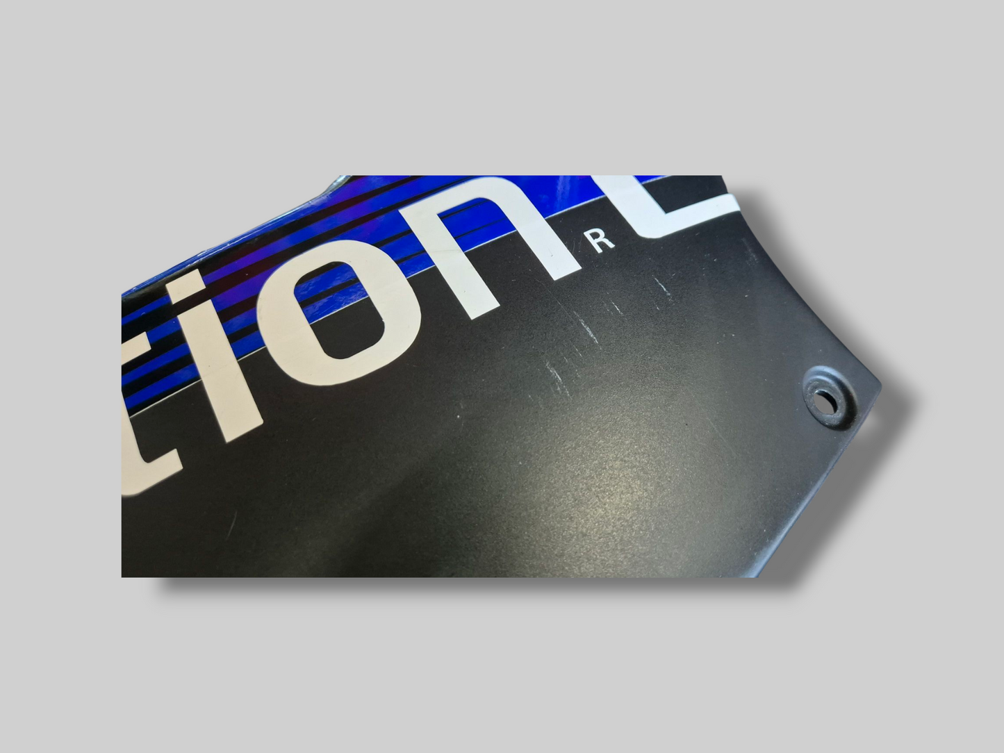 CARÉNAGE CÔTÉ DROIT DIABLO NOIR AP8149275 Aprilia RSV Mille 98-00