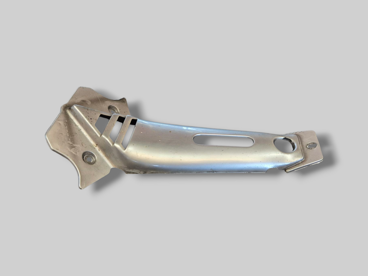 VOORKOELER RADIATOR SPOILER KUIP ZILVER AP8138579 Aprilia RSV Mille 98-03 / Tuono 02-05