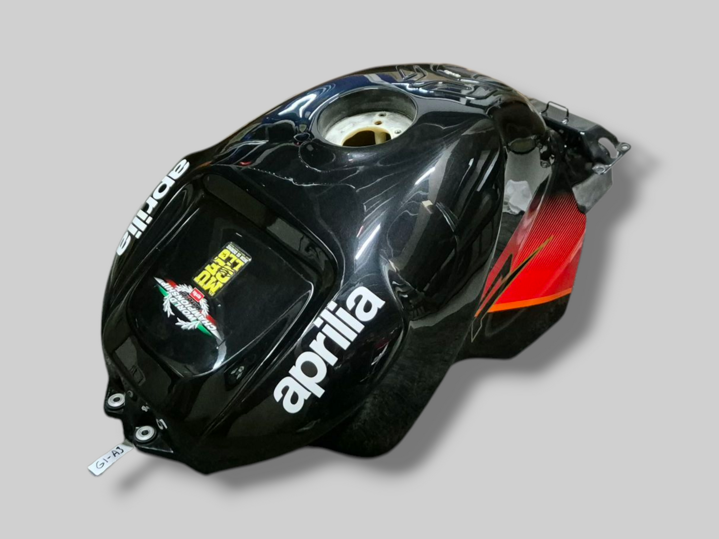 FUEL TANK DARKNESS BLACK AP8178710 Aprilia RSV Mille 01-03 / Tuono 02-05