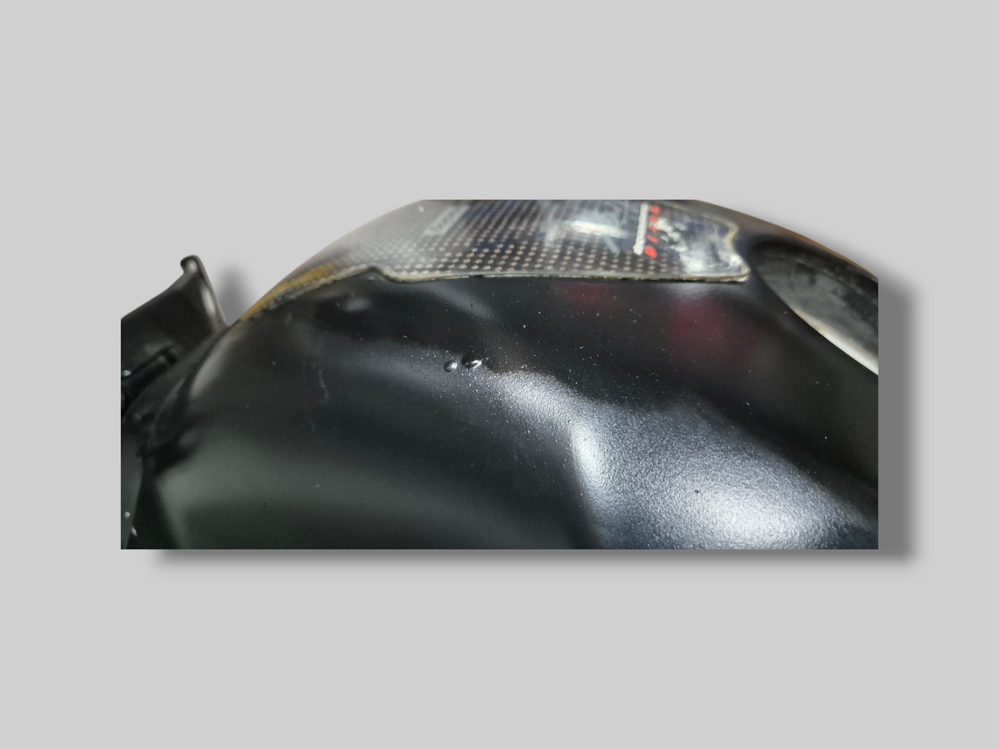 FUEL TANK DIABLO BLACK (haga) AP8148827 Aprilia RSV Mille 01-03 / Tuono 02-05