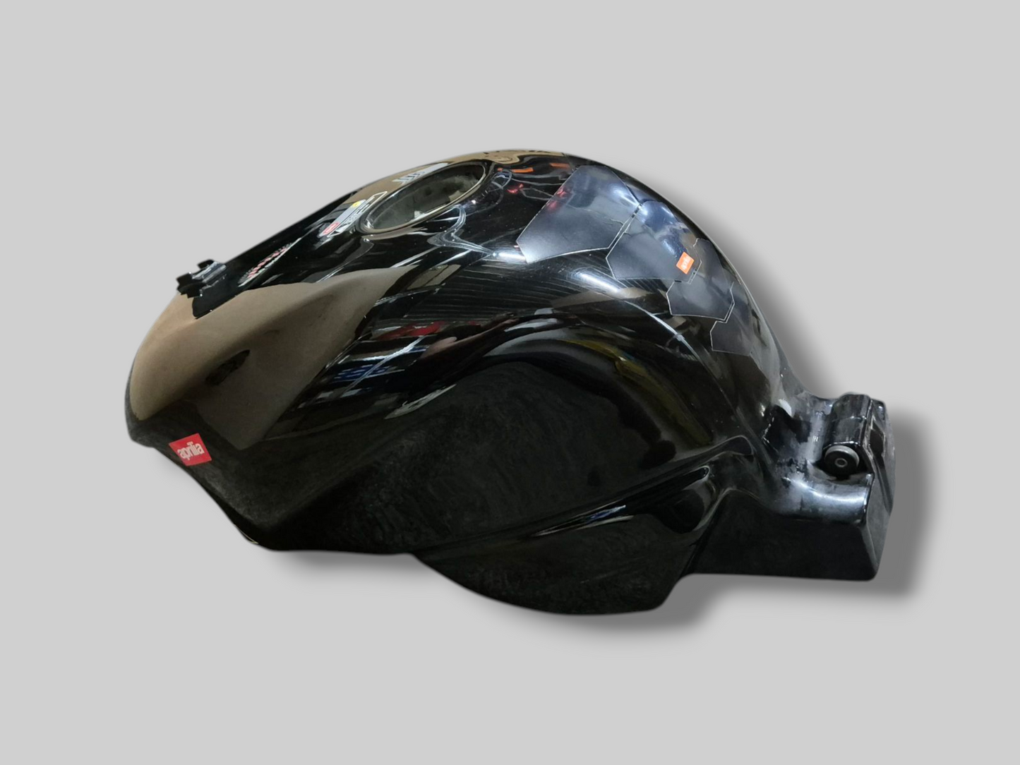 FUEL TANK RSV MILLE R 2000 BLACK AP8148543 Aprilia RSV Mille 1998-200