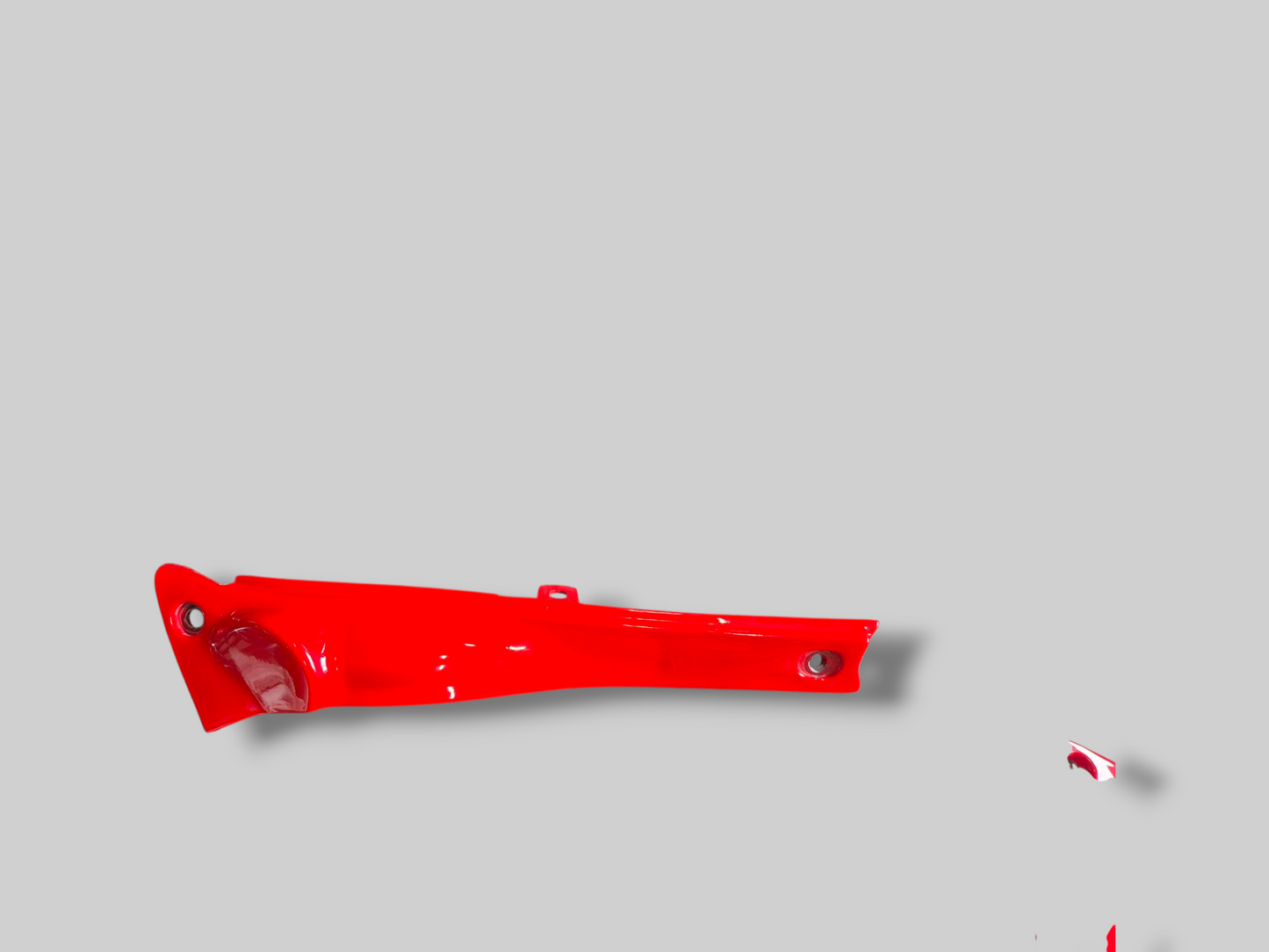 UPPER RIGHT-HAND FAIRING HOT RED AP8148915 Aprilia RSV Mille 98-03
