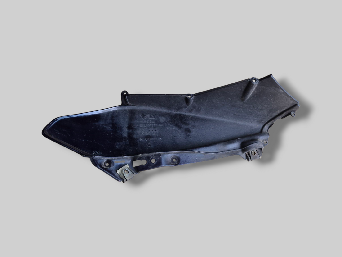 RIGHT-HAND OUTER AIR INTAKE DUCT COSMOS BLUE AP8138652 Aprilia RSV Mille 1998-2003
