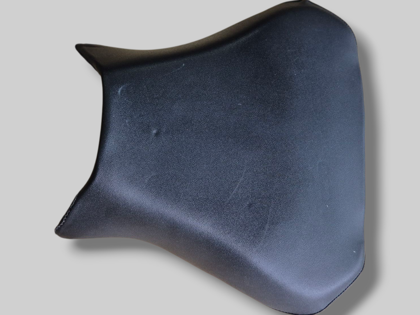 DRIVER SADDLE AP8129283 Aprilia RSV Mille 01-03 / Tuono 02-05