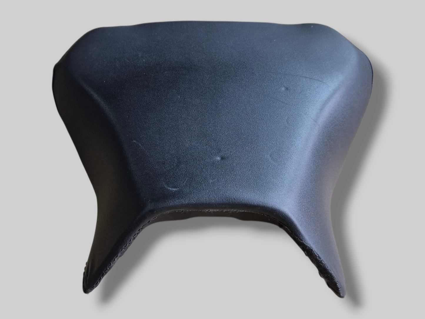DRIVER SADDLE AP8129283 Aprilia RSV Mille 01-03 / Tuono 02-05