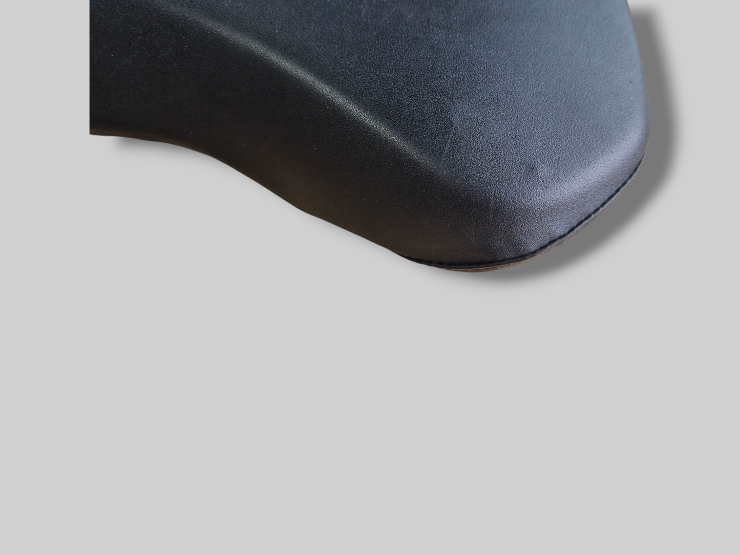 DRIVERS SADDLE SEAT AP8129169 Aprilia RSV Mille 1998-2000