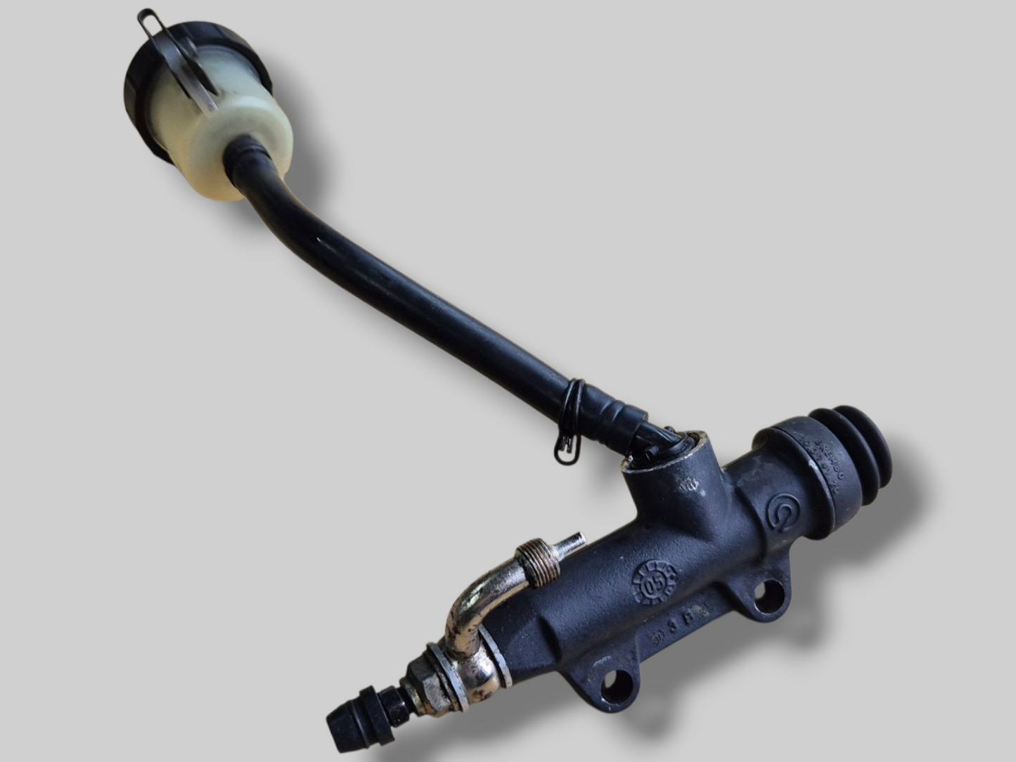 REAR BRAKE PUMP MASTER CYLINDER AP8113324 Aprilia RSV Mille 98-03 / Tuono 02-05