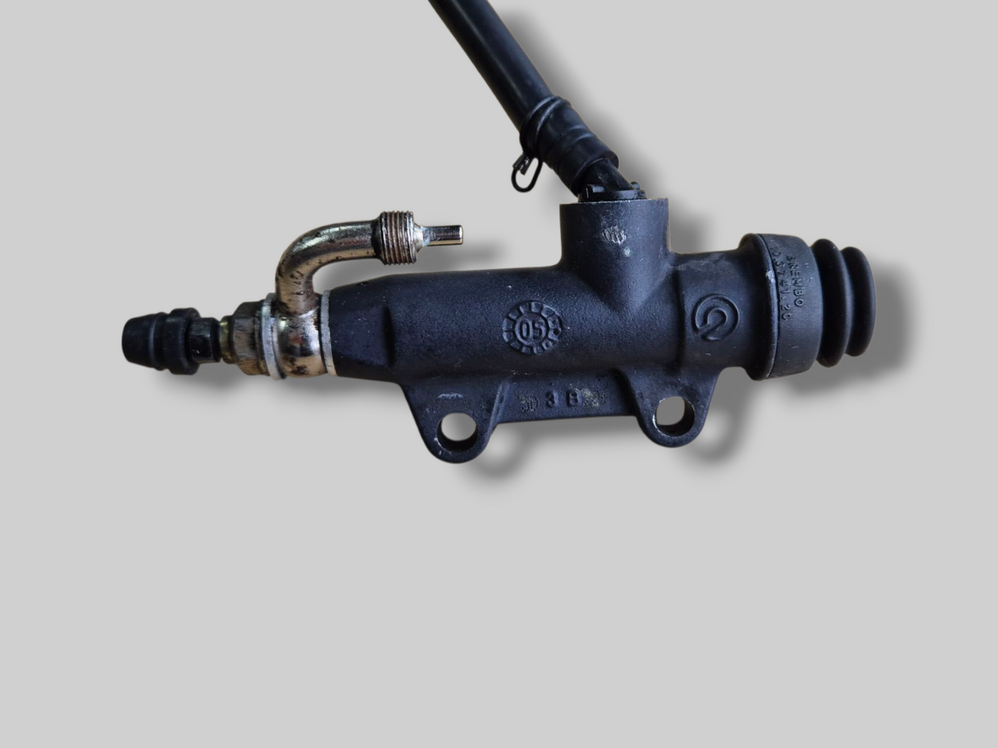 REAR BRAKE PUMP MASTER CYLINDER AP8113324 Aprilia RSV Mille 98-03 / Tuono 02-05