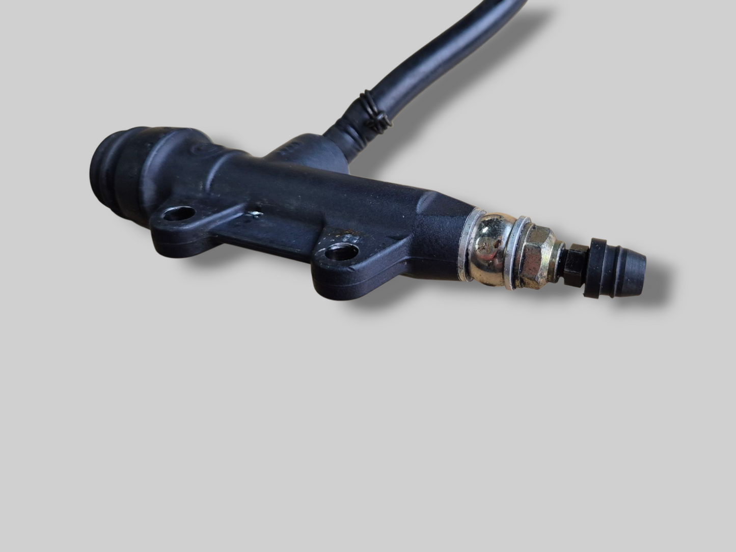 REAR BRAKE PUMP MASTER CYLINDER AP8113324 Aprilia RSV Mille 98-03 / Tuono 02-05