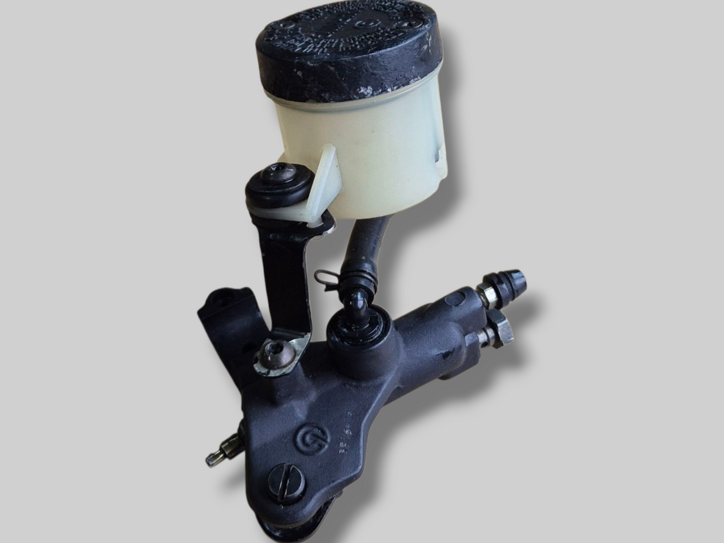 FRONT BRAKE PUMP MASTER CYLINDER AP8113969 Aprilia RSV Mille 98-03 / Tuono 02-05
