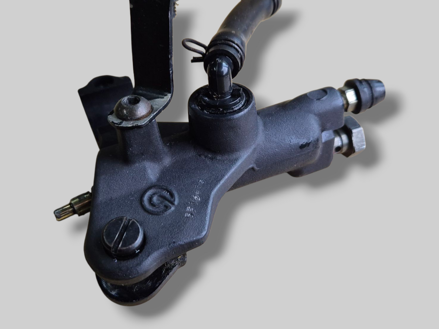 FRONT BRAKE PUMP MASTER CYLINDER AP8113969 Aprilia RSV Mille 98-03 / Tuono 02-05