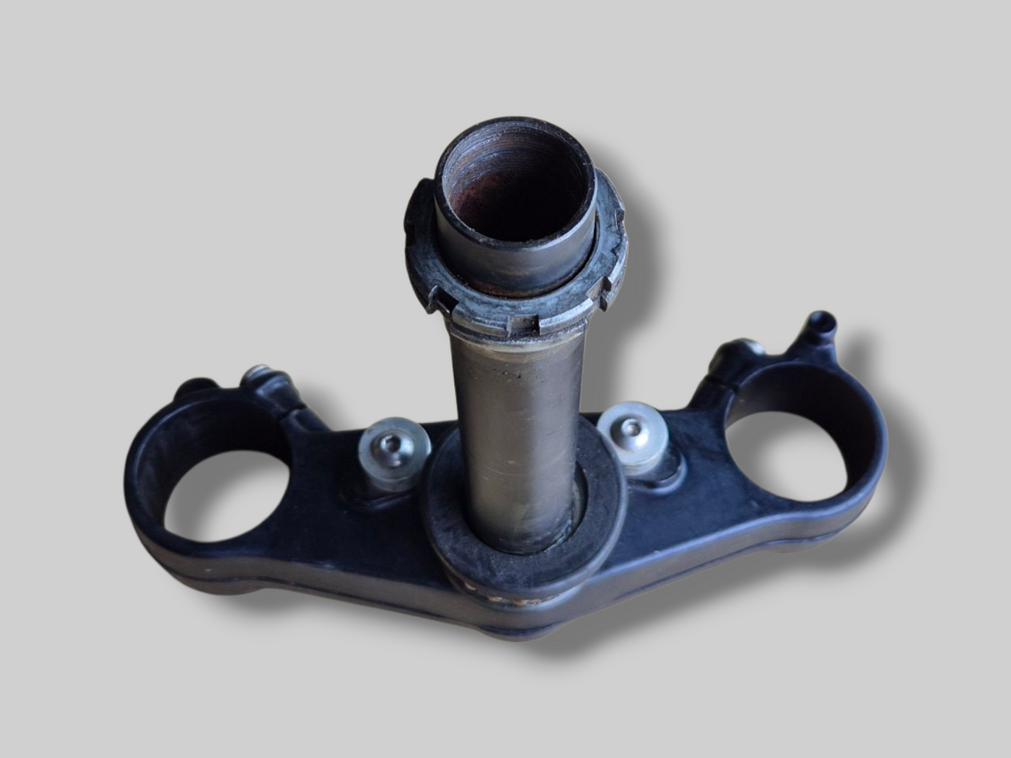 LOWER TRIPLE CLAMP STEM BASE AP8123640 Aprilia RSV Mille 98-03 / Tuono 02-05