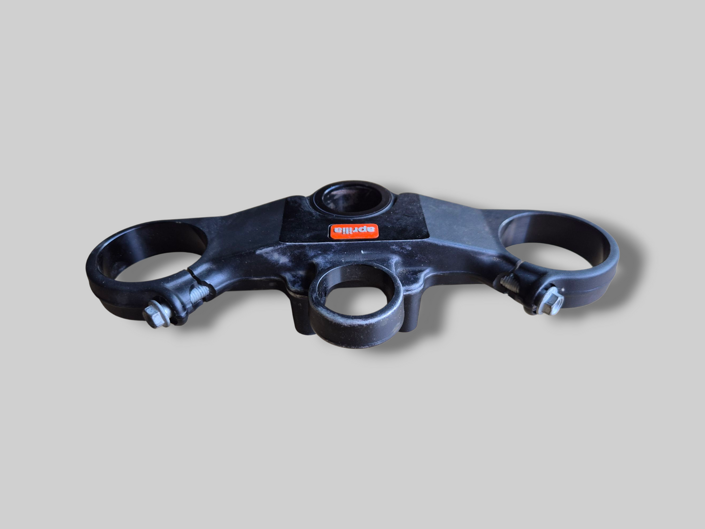 TOP YOKE TRIPLE CLAMP FORK UPPER PLATE AP8123932 Aprilia RSV Mille 98-03