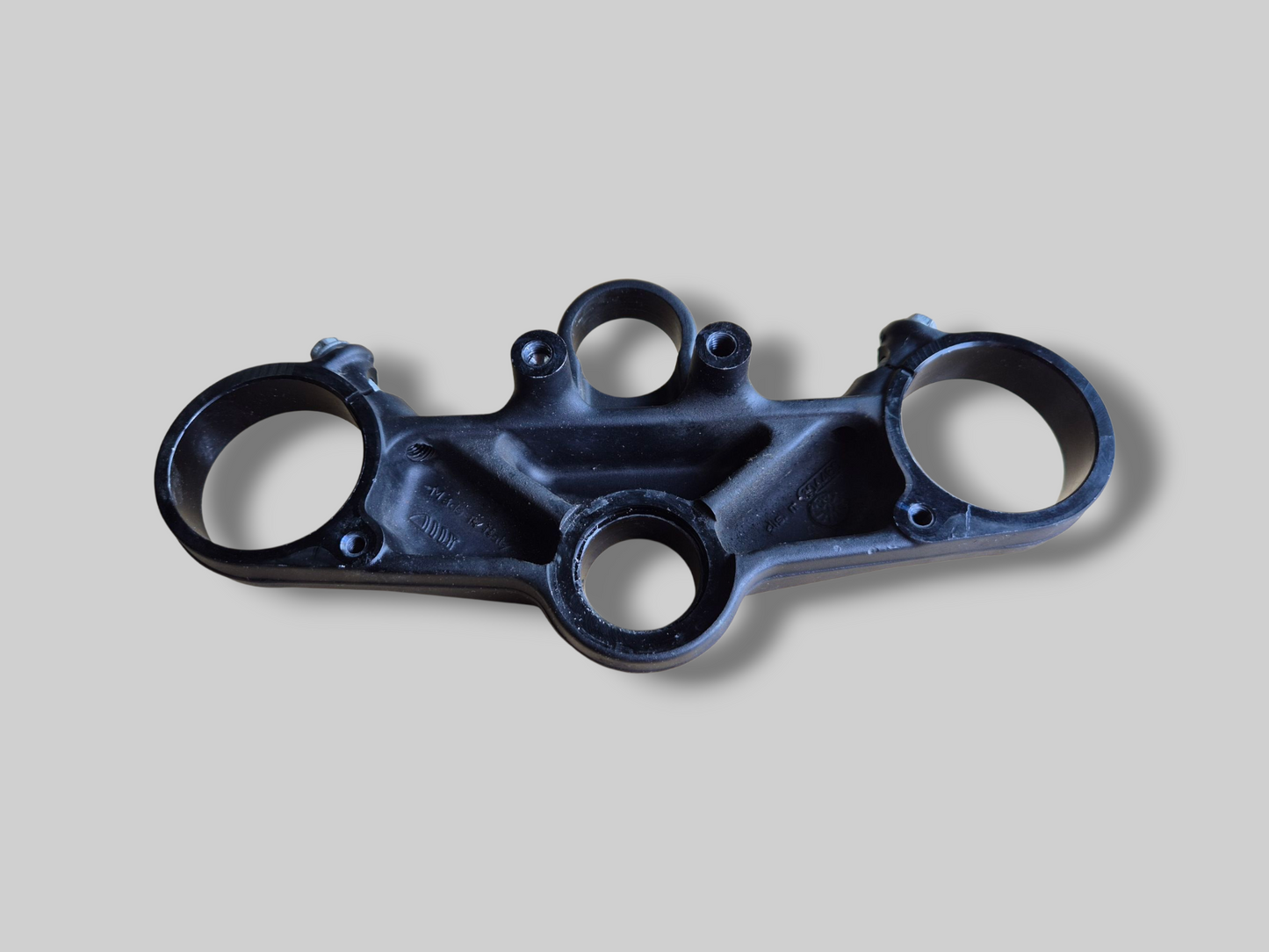 TOP YOKE TRIPLE CLAMP FORK UPPER PLATE AP8123932 Aprilia RSV Mille 98-03