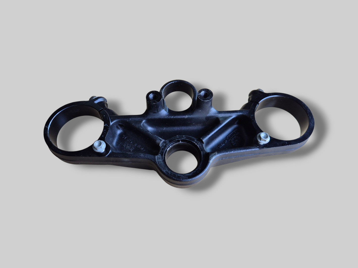 TOP YOKE TRIPLE CLAMP FORK UPPER PLATE AP8123932 Aprilia RSV Mille 98-03