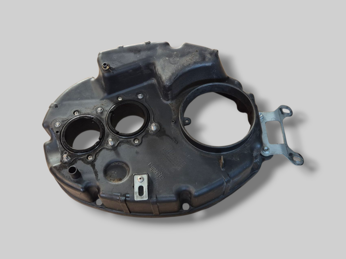 LOWER SIDE AIRBOX FILTER CASE AP8138554 Aprilia RSV Mille ME 1998-2000 / SL1000 Falco 2000-2003