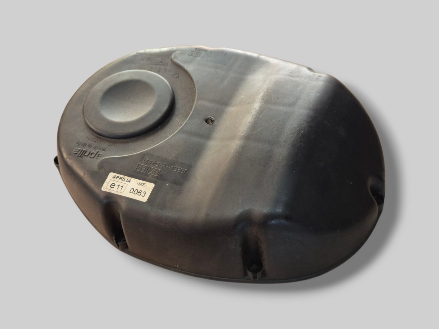 UPPER SIDE AIRBOX FILTER CASE ME AP8138553 Aprilia RSV Mille 1998-2000