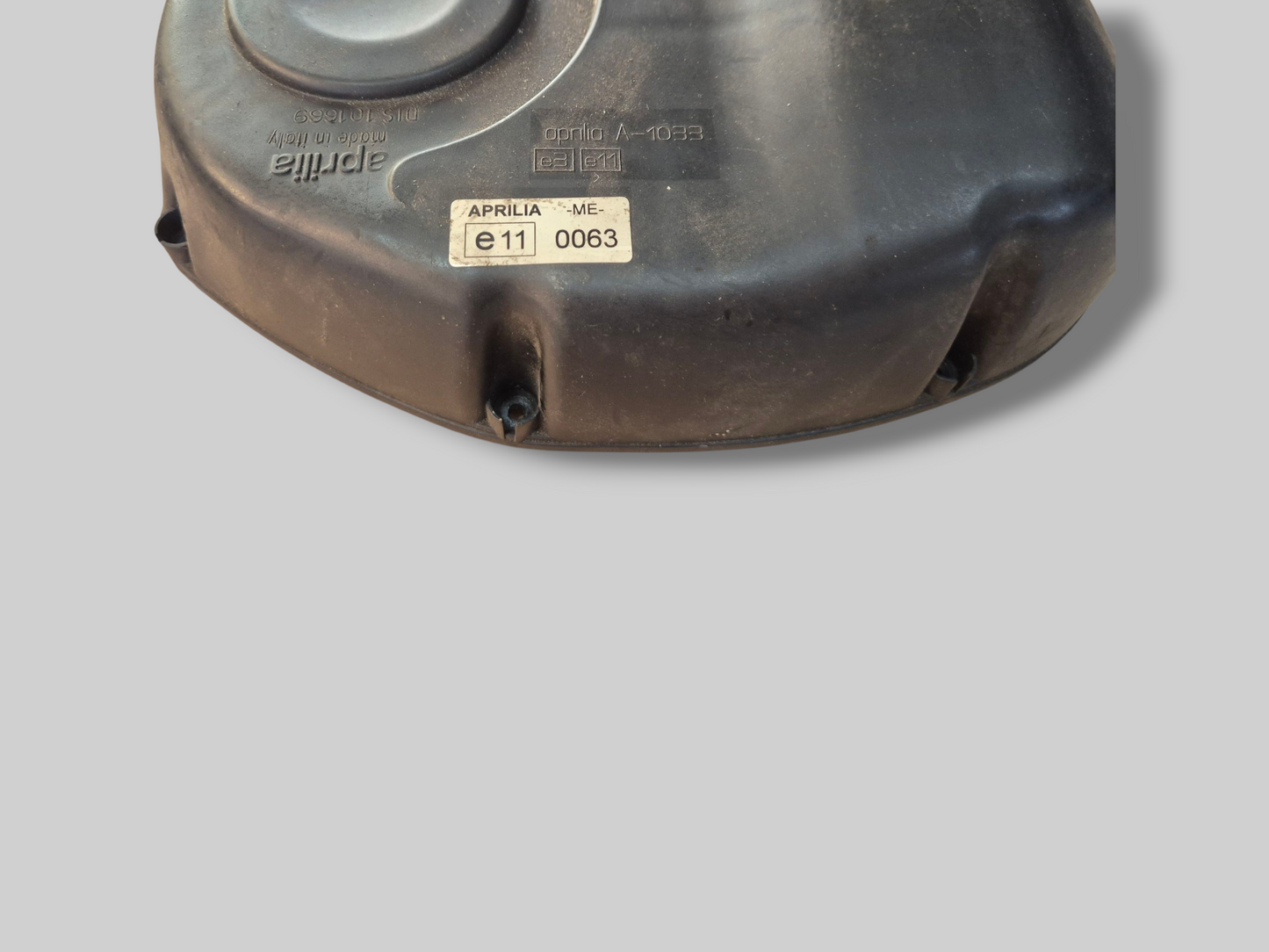 UPPER SIDE AIRBOX FILTER CASE ME AP8138553 Aprilia RSV Mille 1998-2000