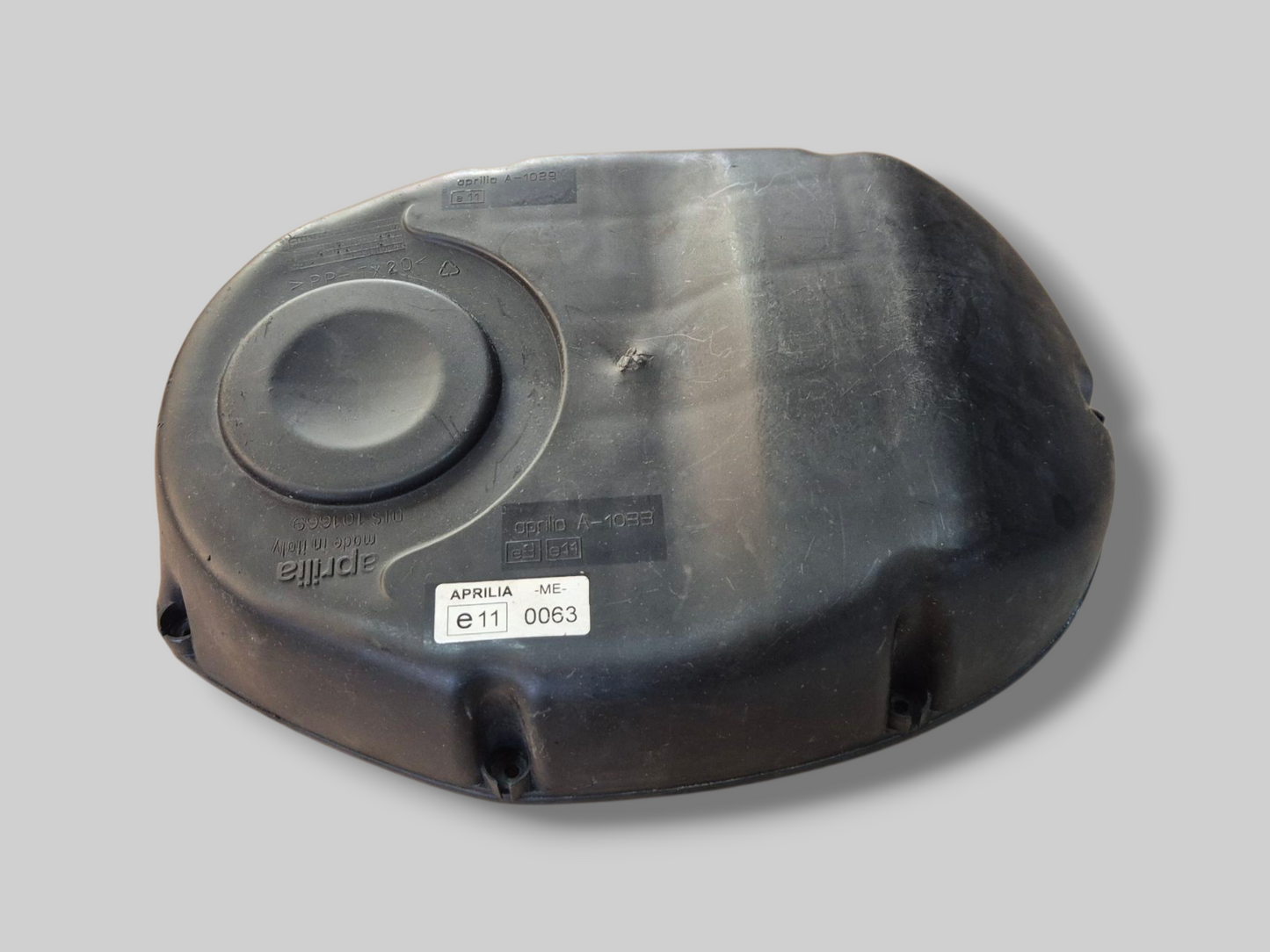 UPPER SIDE AIRBOX FILTER CASE AP8138553 Aprilia RSV Mille 98-00 / SL1000 Falco 00-03