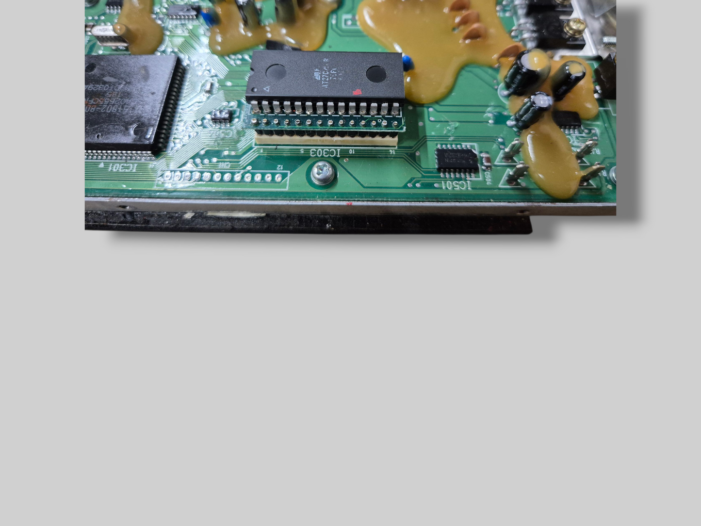 ENGINE CONTROL UNIT ECU AP0265671 WITH EPROM Aprilia RSV Mille 98-03 / Tuono 02-05