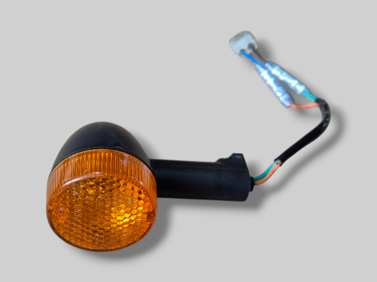 RH FRONT / LH REAR INDICATOR ME AP8124286 Aprilia RSV Mille 98-03 / SL1000 Falco 00-03
