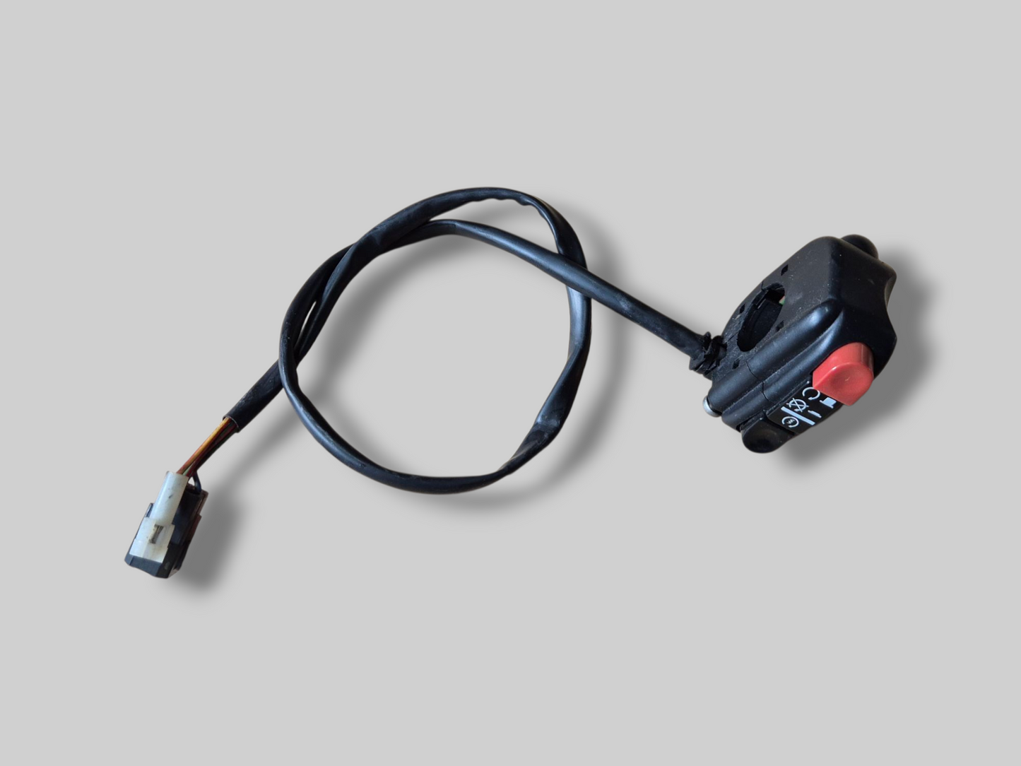 RIGHT-HAND SIDE HANDLEBAR KILLSWITCH AP8118580 Aprilia RSV Mille 01-03 / Tuono 02-05