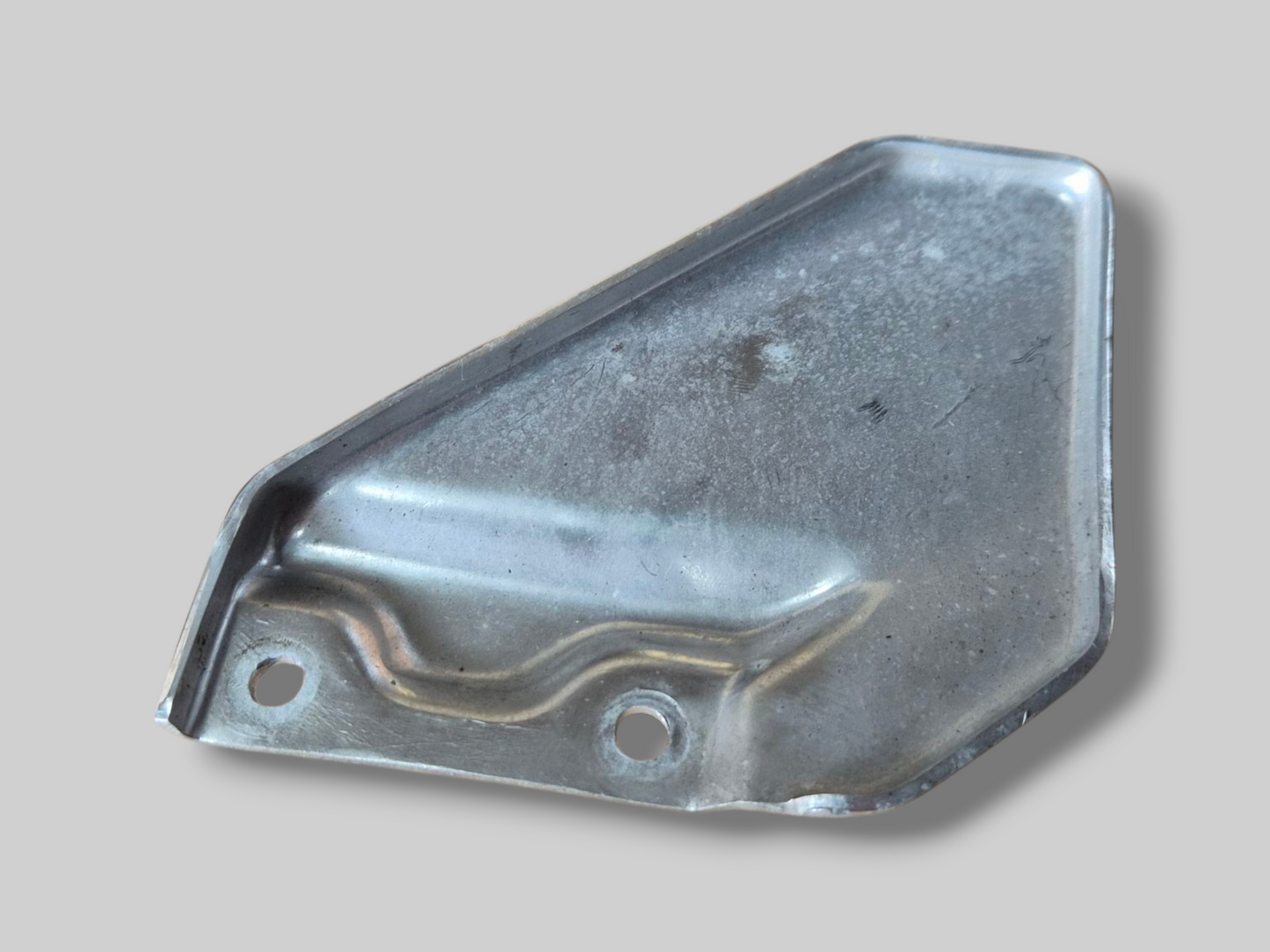 RIGHT-HAND SIDE TRIANGLE HEELPLATE AP8146300 Aprilia RSV Mille 98-03 / Tuono 02-05 / SL1000 Falco 00-03