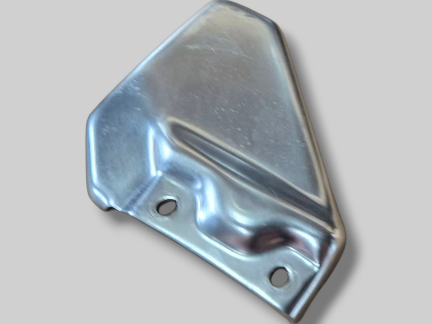 RIGHT-HAND SIDE TRIANGLE HEELPLATE AP8146300 Aprilia RSV Mille 98-03 / Tuono 02-05