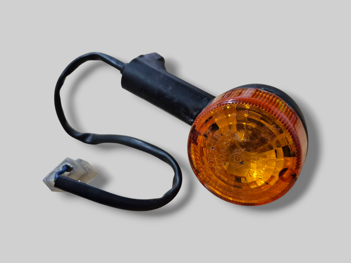 RH FRONT / LH REAR INDICATOR ME AP8124286 Aprilia RSV Mille 98-03 / SL1000 Falco 00-03