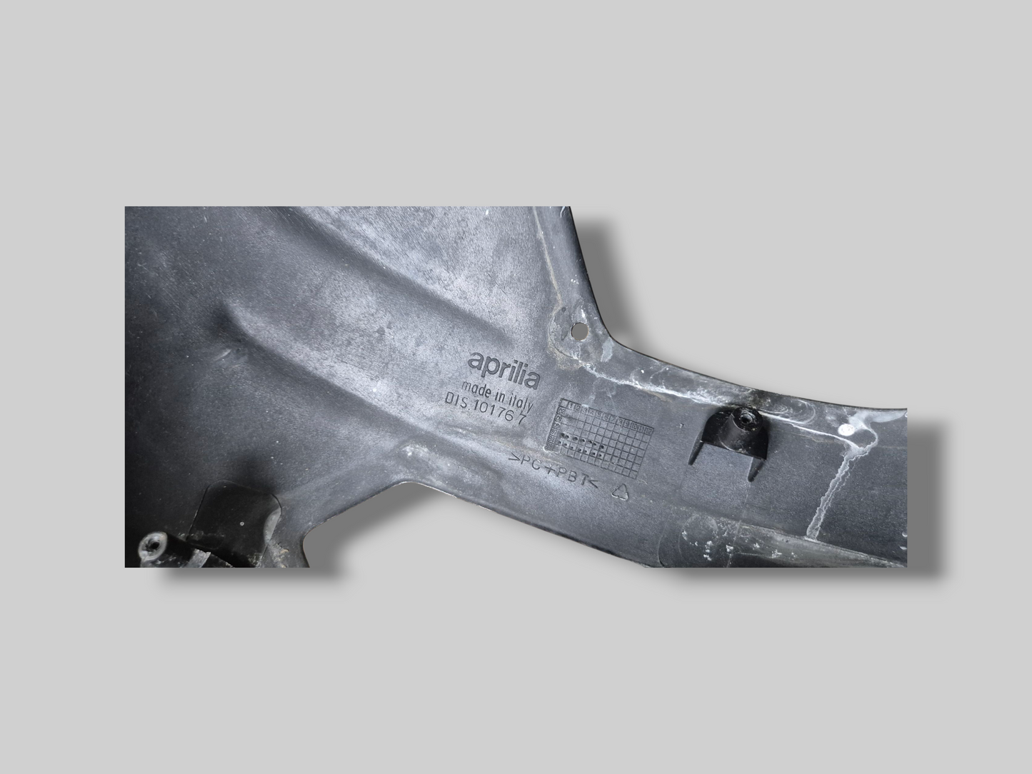 CARÉNAGE AVANT DIABLO NOIR AP8148837 Aprilia RSV Mille 2001-2003