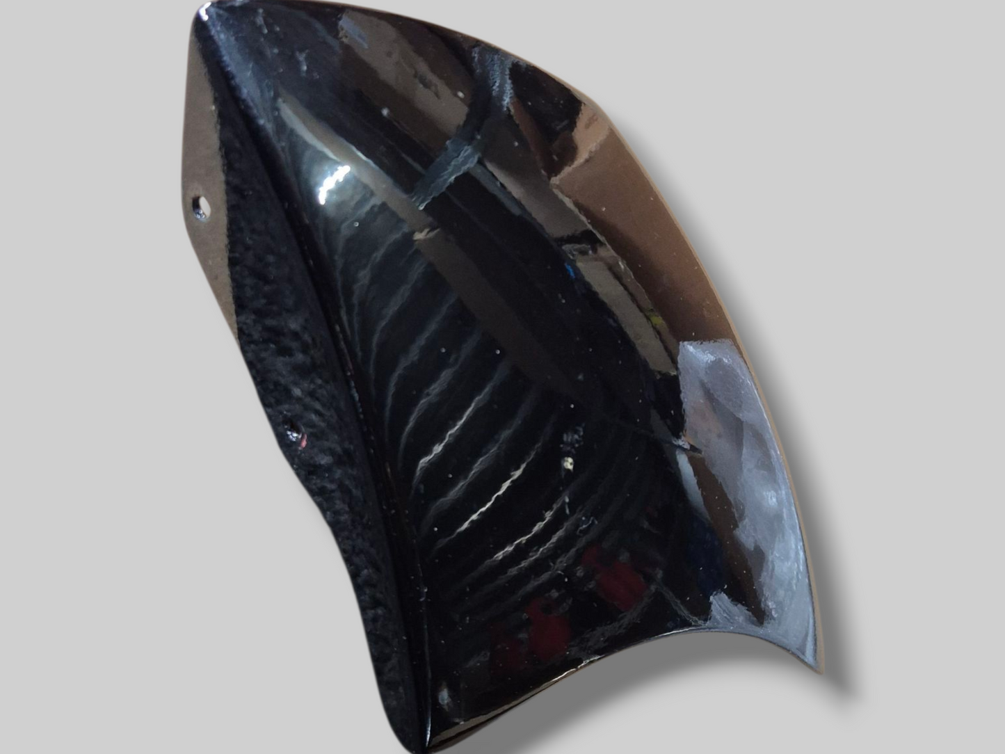 LEFT-HAND SIDE AIR DUCT BAFFLE FRONT BLACK AP8168431 Aprilia RSV Mille 01-03