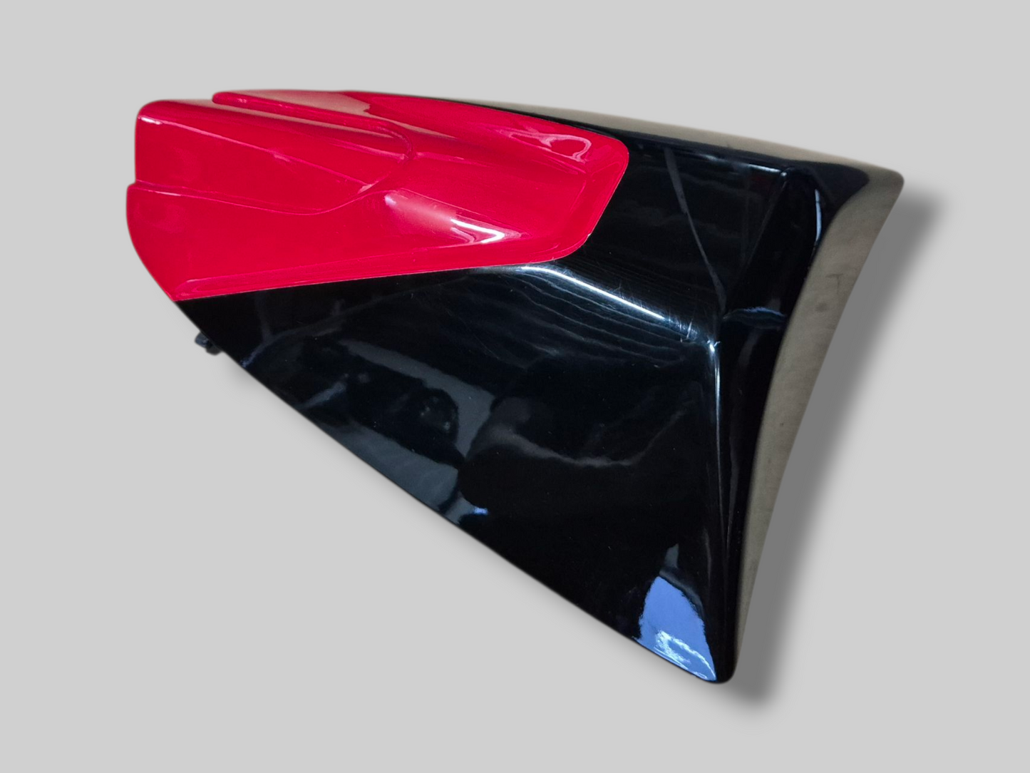 REAR MONO SEAT COWL FAIRING AP8797163 Aprilia RSV1000R 2004-2006