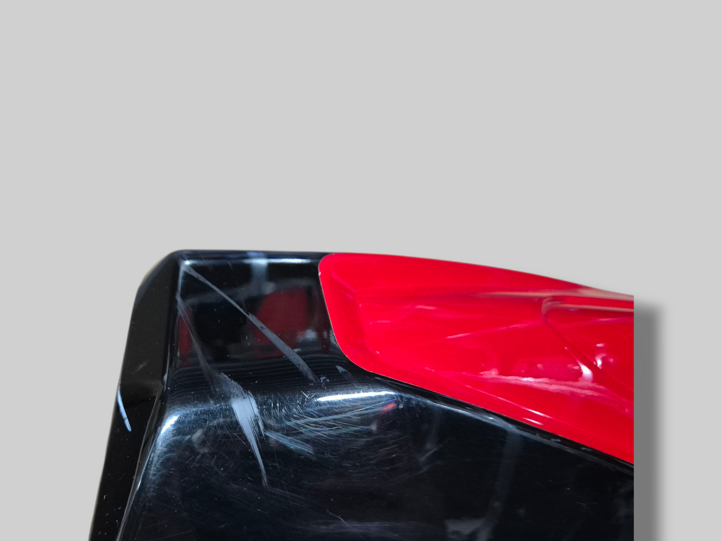 REAR MONO SEAT COWL FAIRING AP8797163 Aprilia RSV1000R 2004-2006