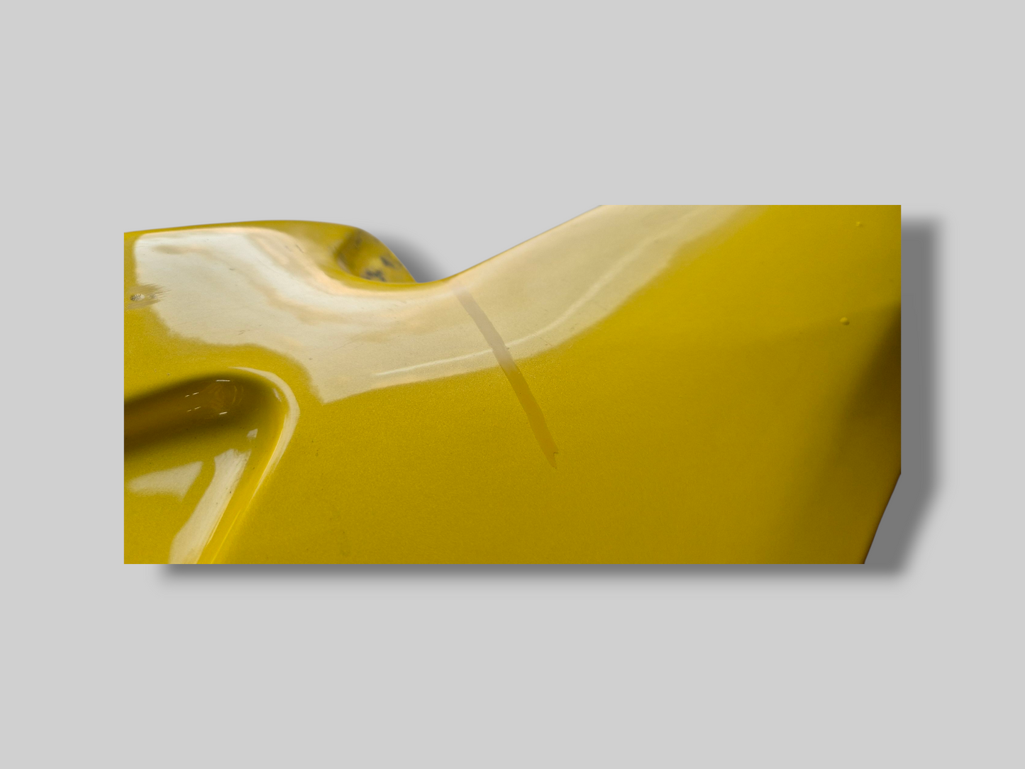 FLASHY YELLOW LEFT-HAND SIDE FUEL TANK SIDE PANEL AP8148952 Aprilia RSV Mille 98-00