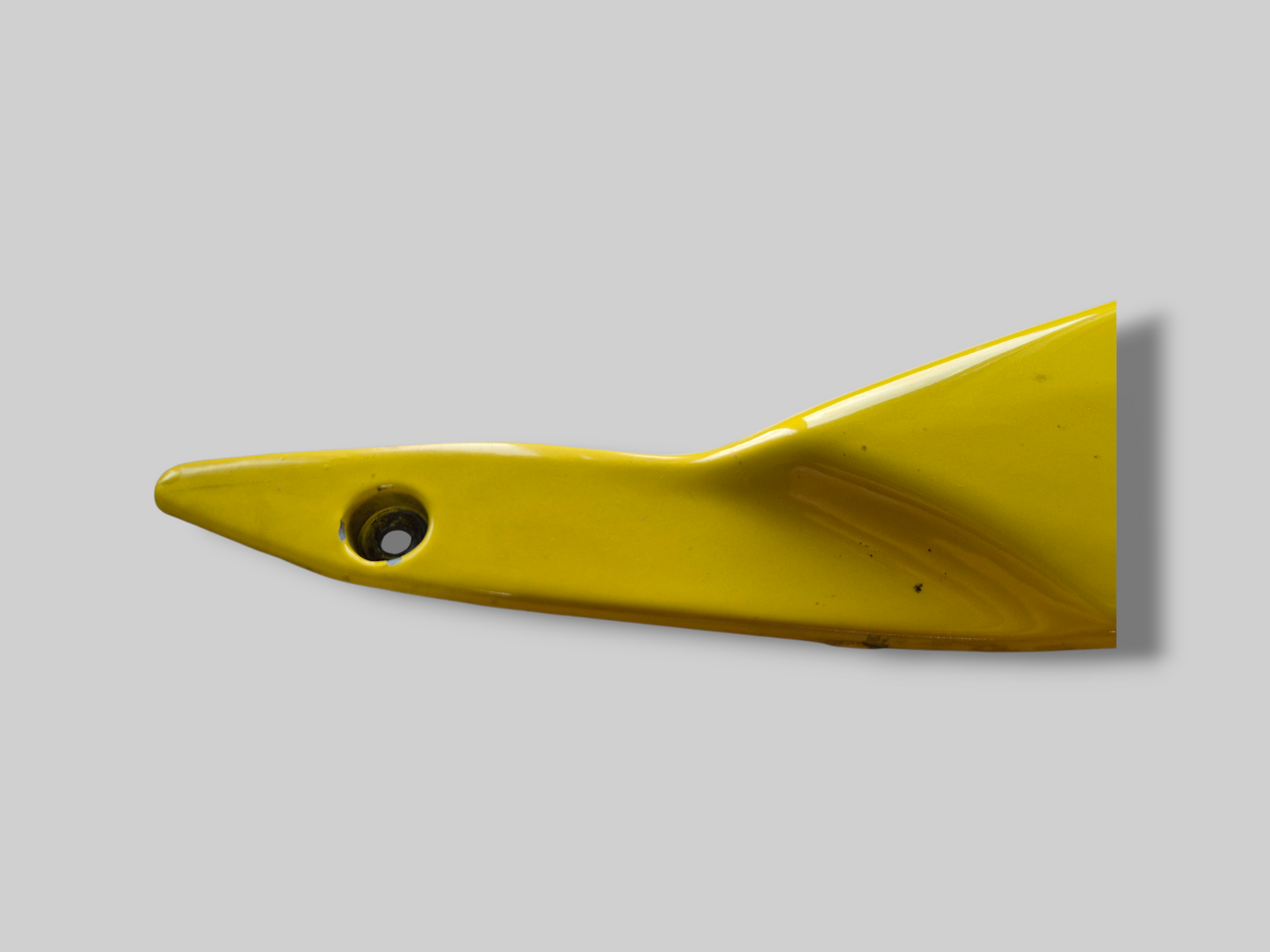 FLASHY YELLOW LEFT-HAND SIDE FUEL TANK SIDE PANEL AP8148952 Aprilia RSV Mille 98-00