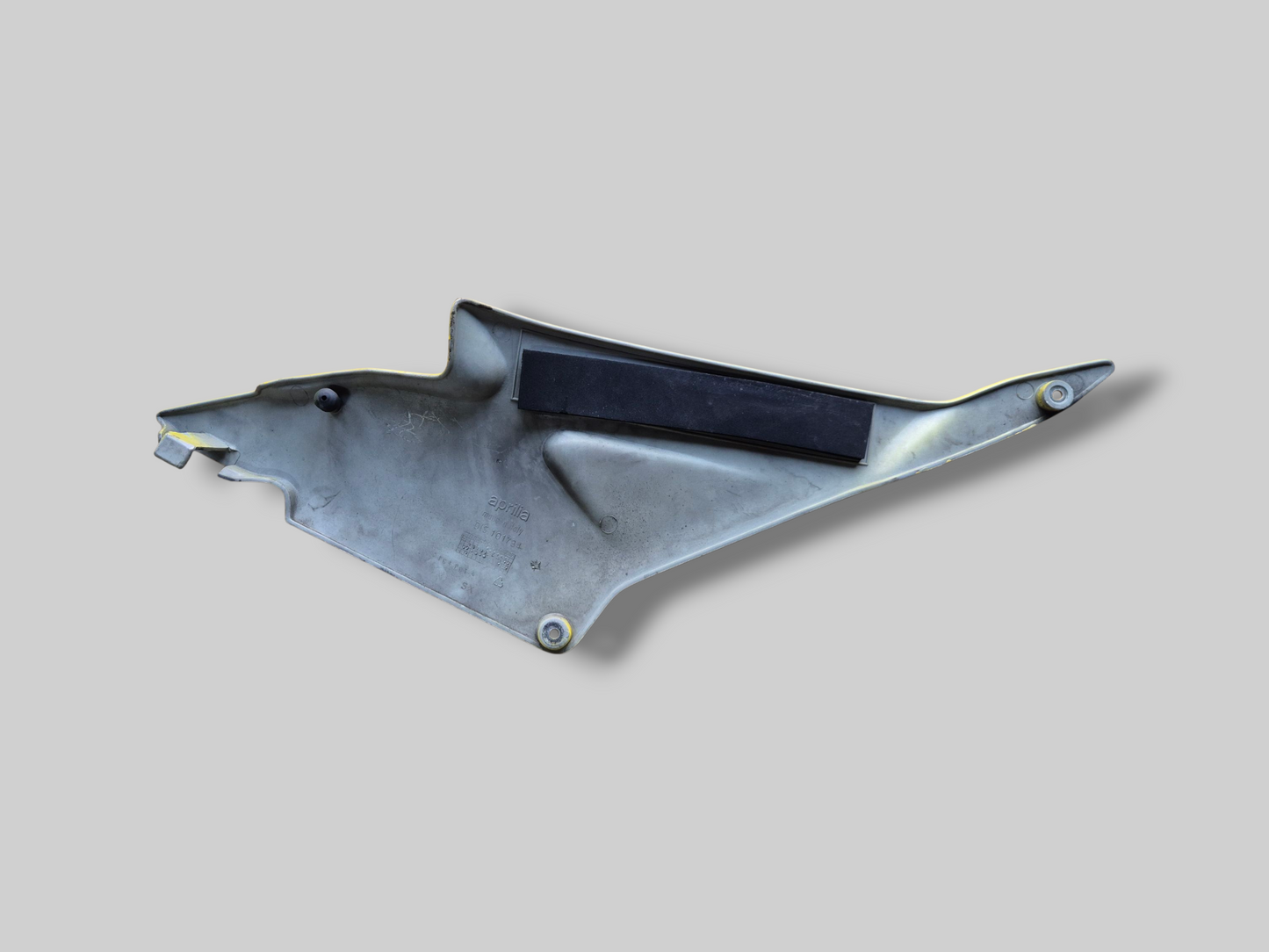 FLASHY YELLOW LEFT-HAND SIDE FUEL TANK SIDE PANEL AP8148952 Aprilia RSV Mille 98-00