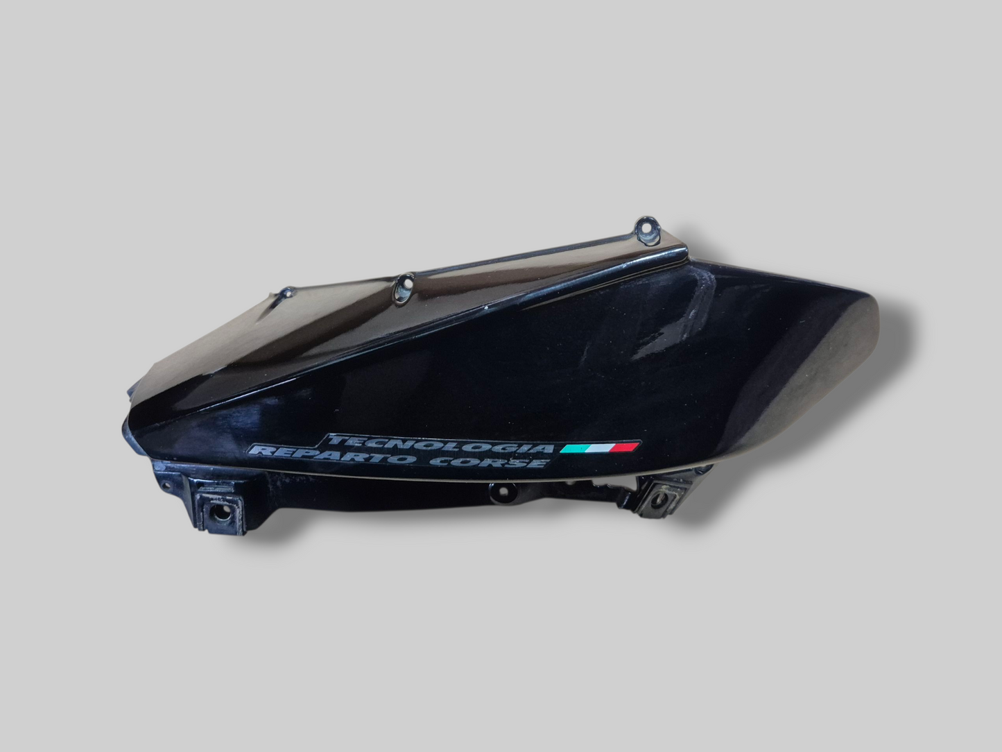 RIGHT-HAND OUTER AIR INTAKE DUCT AP8139416 Aprilia RSV Mille 1998-2003