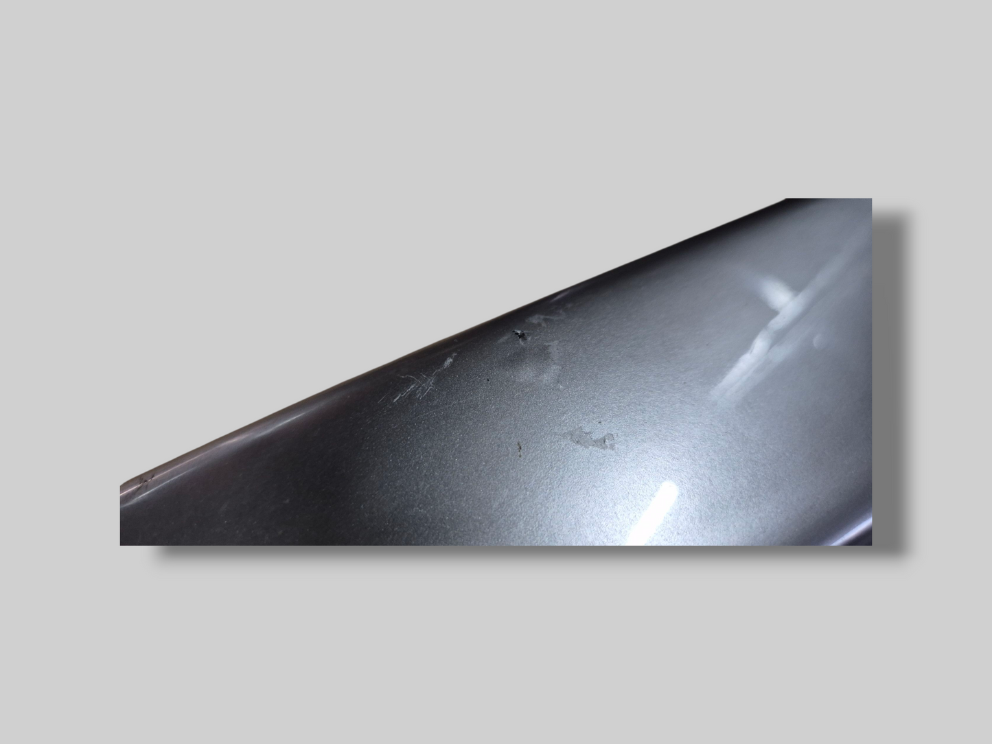 RIGHT-HAND SIDE FUEL TANK SIDE PANEL AP8138587 Aprilia RSV Mille 98-00