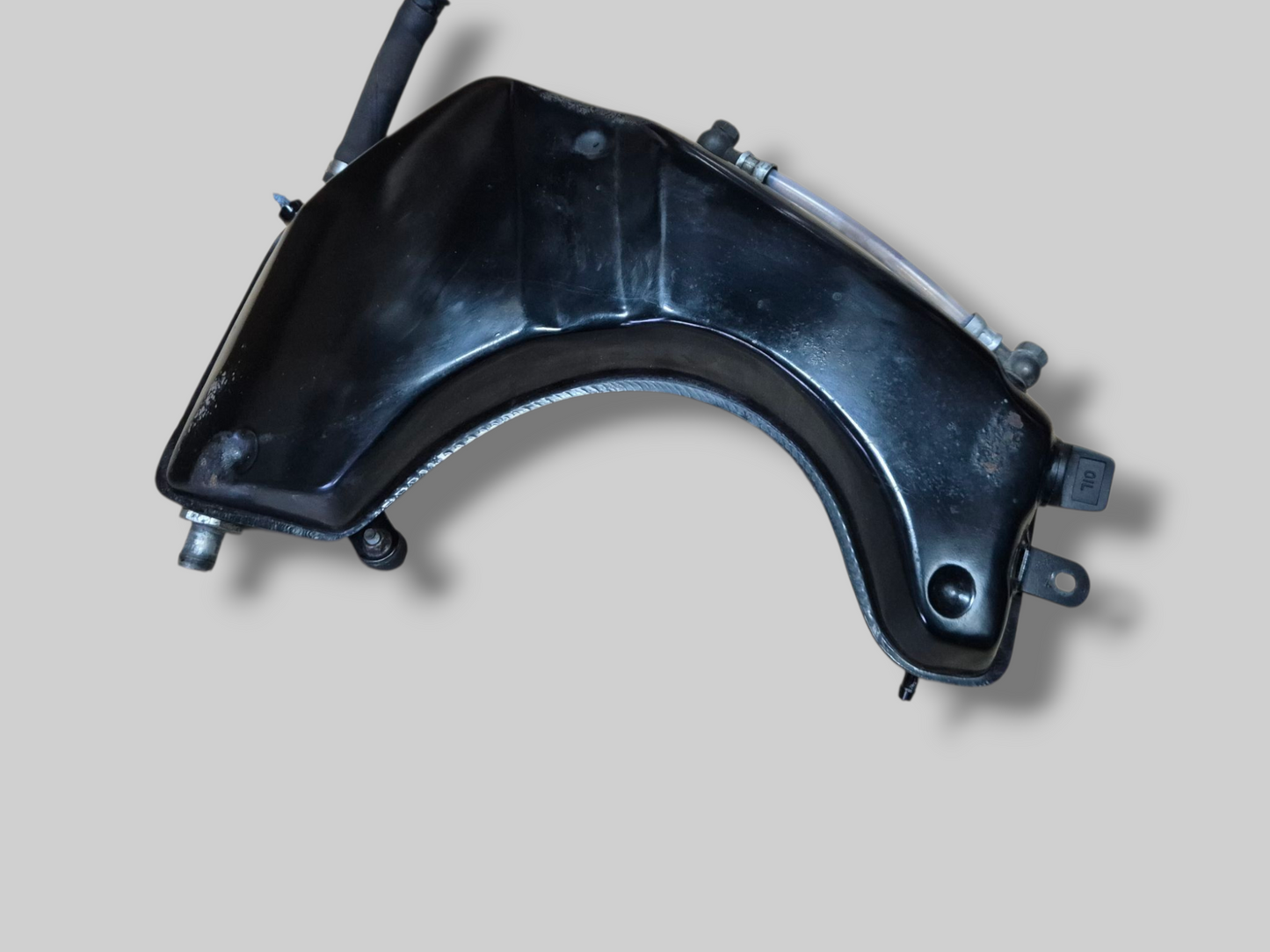 OLIETANKRESERVOIR AP8138558 Aprilia RSV Mille 98-03 / Tuono 02-05
