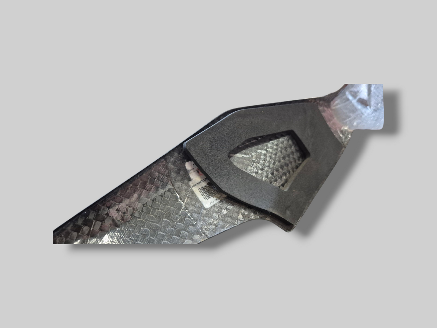 RIGHT-HAND SIDE PANEL FAIRING CARBON AP8158139 Aprilia RSV1000R 2004-2005