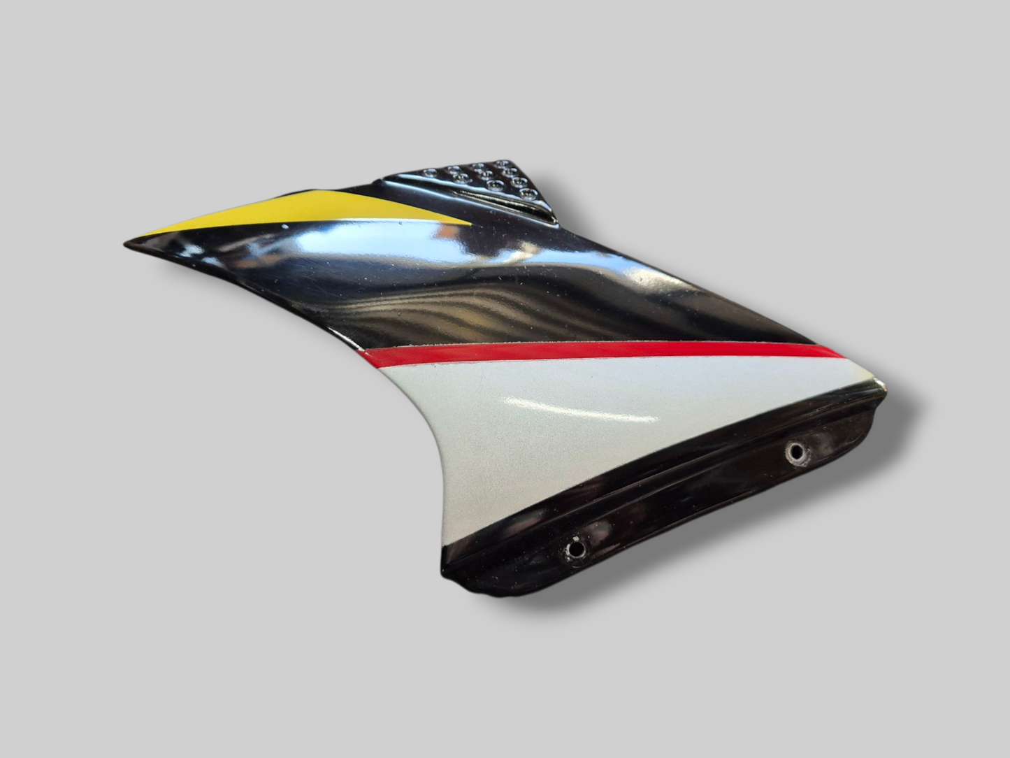 RIGHT-HAND FRONT FAIRING BAFFLE BLACK AP8178939 Aprilia RSV1000R 04-10