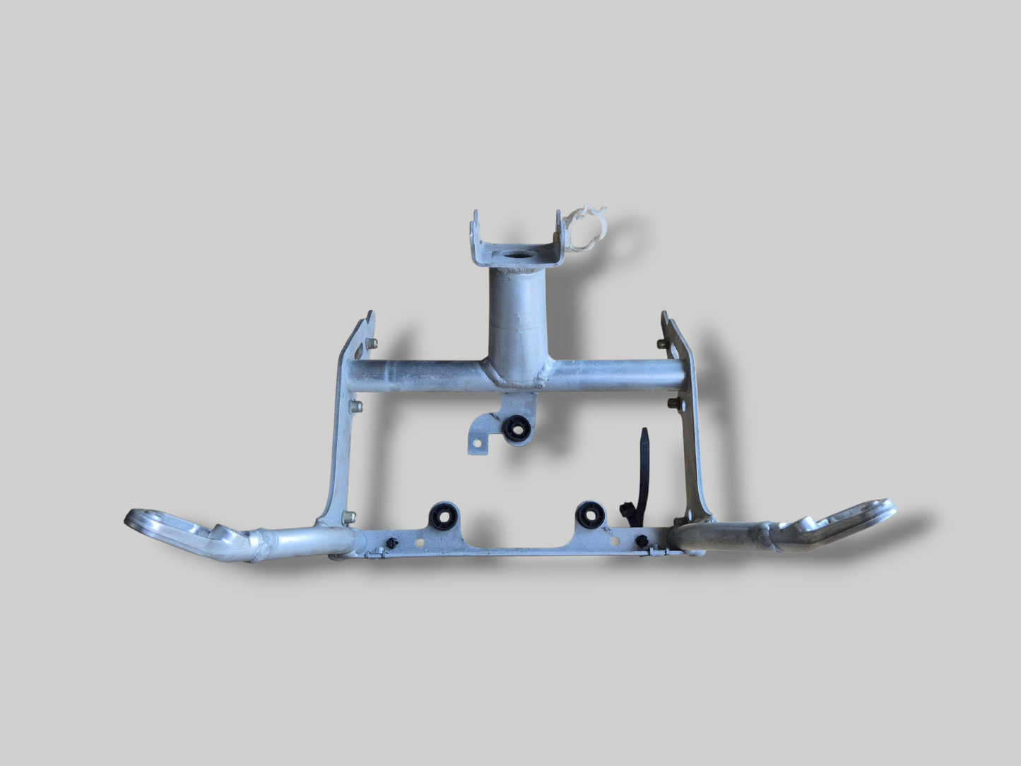 INSTRUMENT CLUSTER HOLDER FRONT SUBFRAME AP8135905 Aprilia RSV Mille 98-03