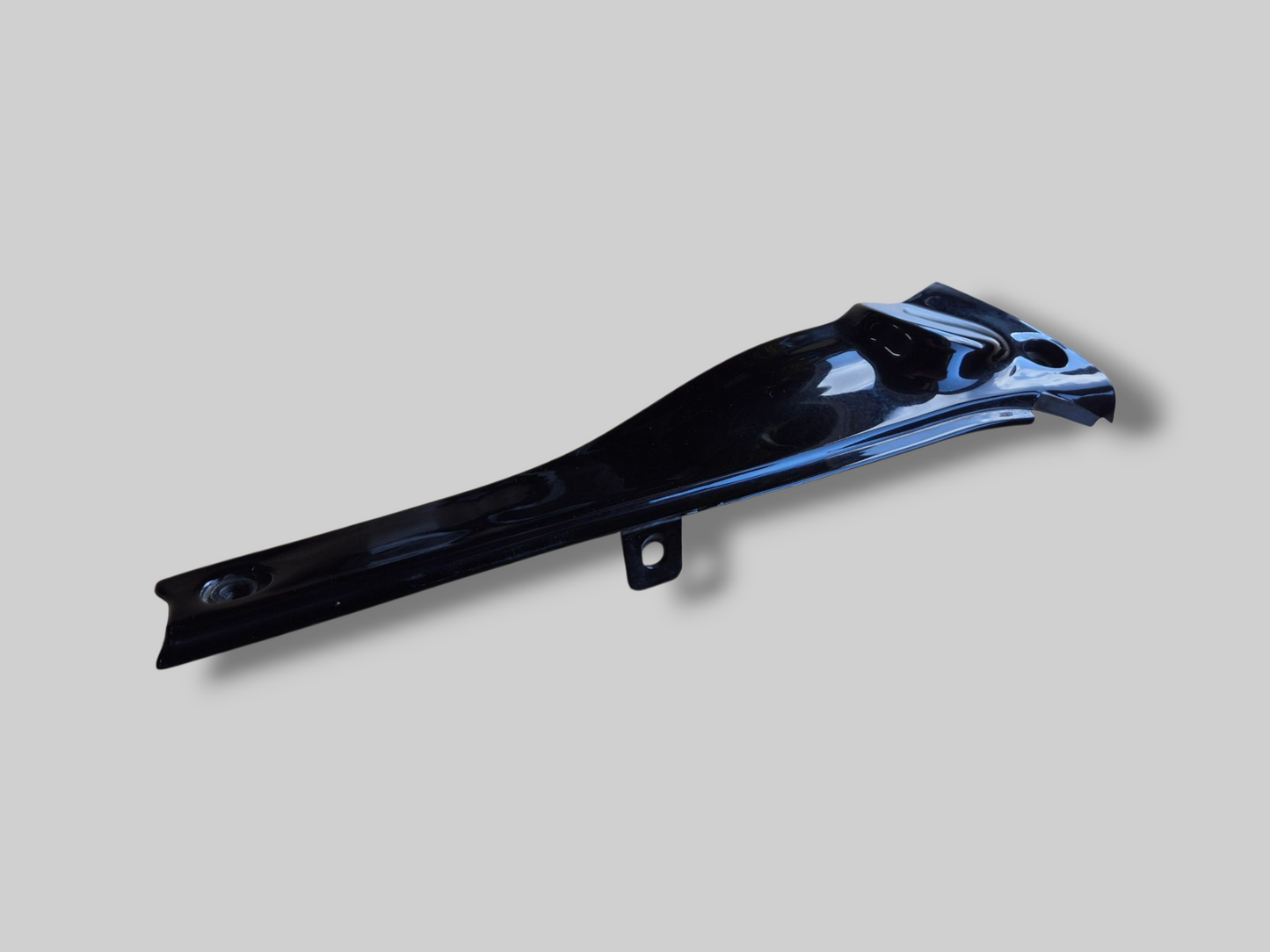UPPER RIGHT-HAND FAIRING GLOSS BLACK AP8148529 Aprilia RSV Mille 98-03