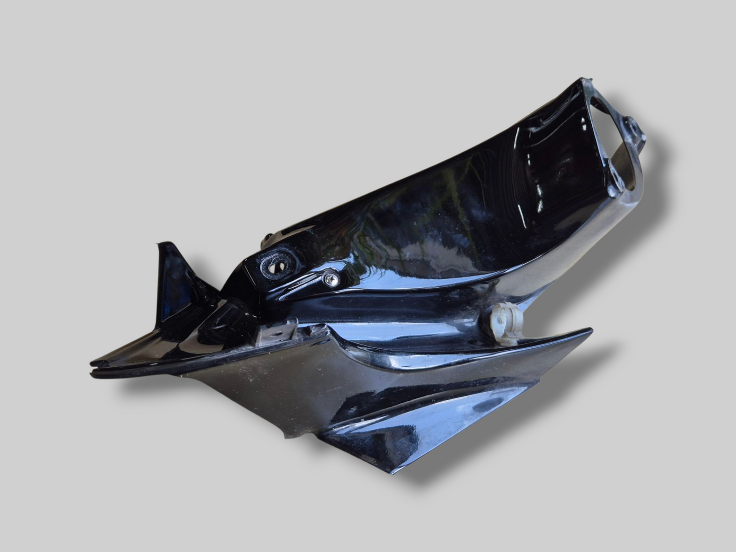 RIGHT-HAND RAM AIR INNER AIR DUCT FAIRING GLOSS BLACK AP8139414 Aprilia RSV Mille 98-03