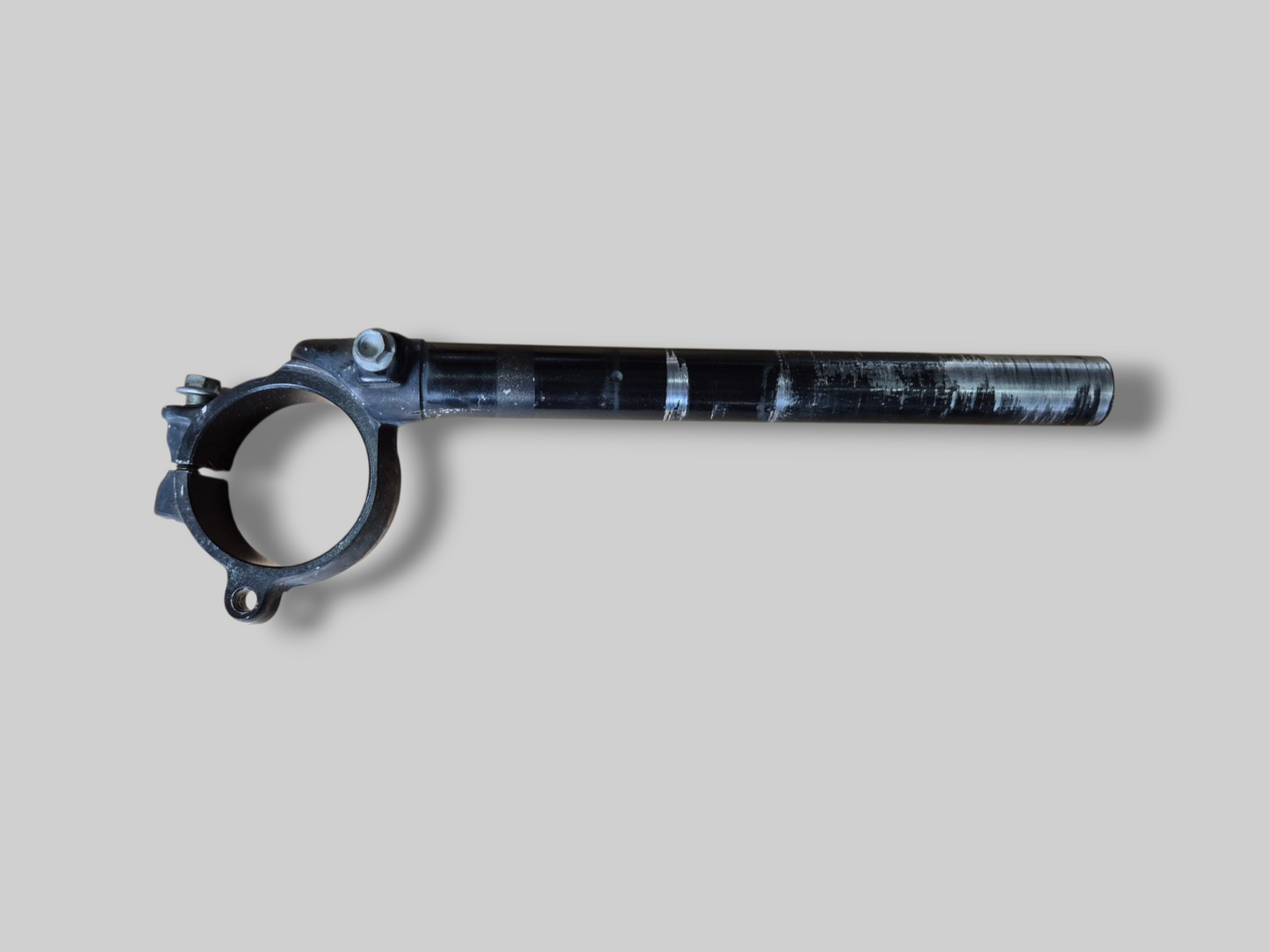 CÔTÉ DROIT 54mm GUIDON CLIP-ON AP8118592 Aprilia RSV Mille 98-03